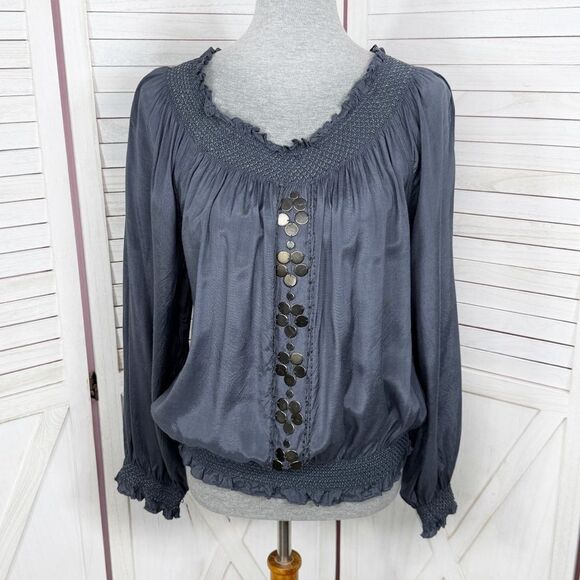 Nine West Smocked Charm Detail On Off Shoulder Peasant Blouse Blue Grey Medium - Picture 2 of 13